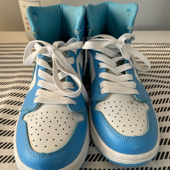 Air Jordan 1’s - Picture 2 of 4